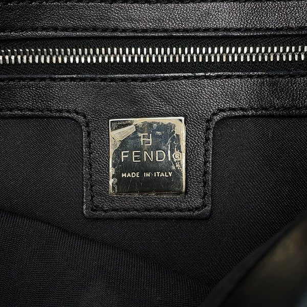 フェンディ ハンドバッグ マンマバケット レザー 26424 FENDI ワンショルダー 黒