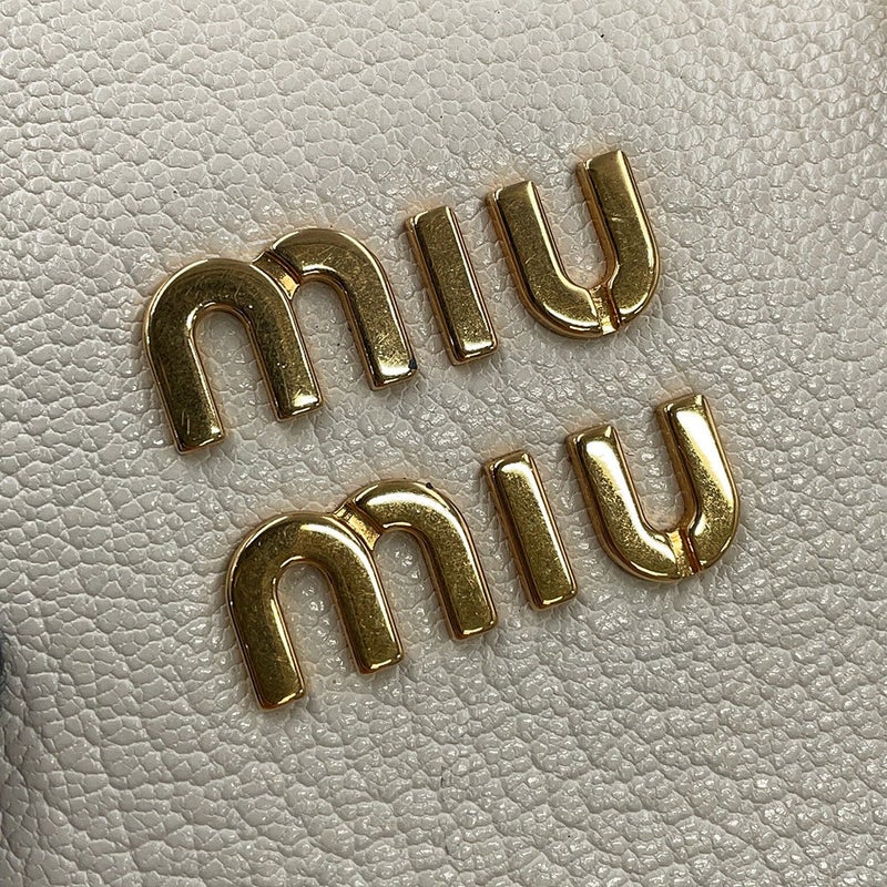 ミュウミュウ ハンドバッグ マドラス スクエア トート レザー 5BA231 Miu Miu 2way 白