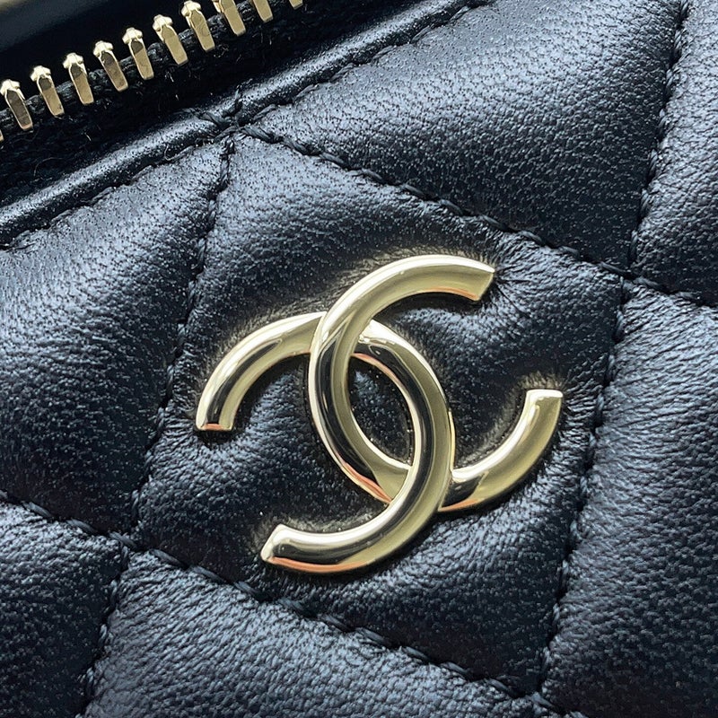 シャネル チェーンショルダーバッグ マトラッセ ココマーク バニティケース ラムスキン AP2199 CHANEL ヴァニティ 黒