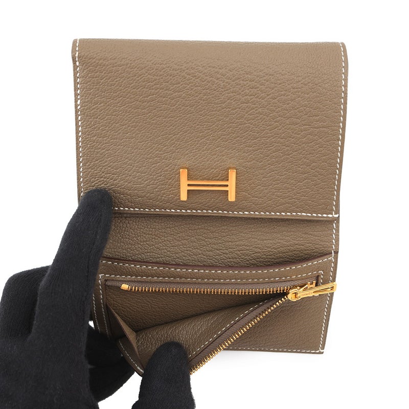 エルメス 三つ折り財布 ベアン コンビネ エトゥープ/ゴールド金具 シェブルミゾル B刻印 財布