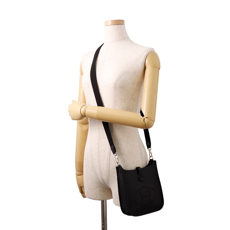 エルメス エブリンTPM 111cm アマゾン ブラック/シルバー金具 トリヨンクレマンス K刻印 黒