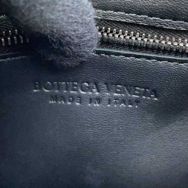 ボッテガヴェネタ ショルダーバッグ マキシイントレチャート カセット ラムスキン 578004 BOTTEGA VENETA 黒