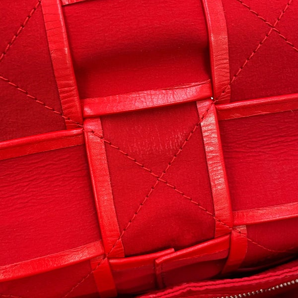 ボッテガヴェネタ ショルダーバッグ マキシイントレチャート カセット レザー BOTTEGA VENETA