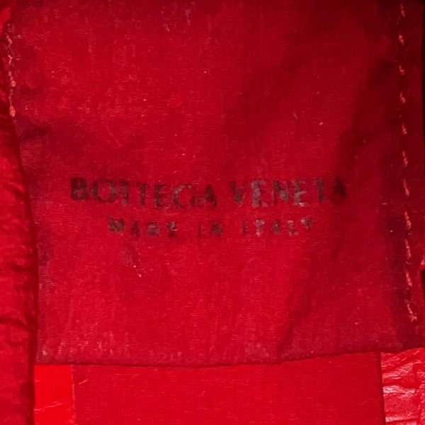 ボッテガヴェネタ ショルダーバッグ マキシイントレチャート カセット レザー BOTTEGA VENETA