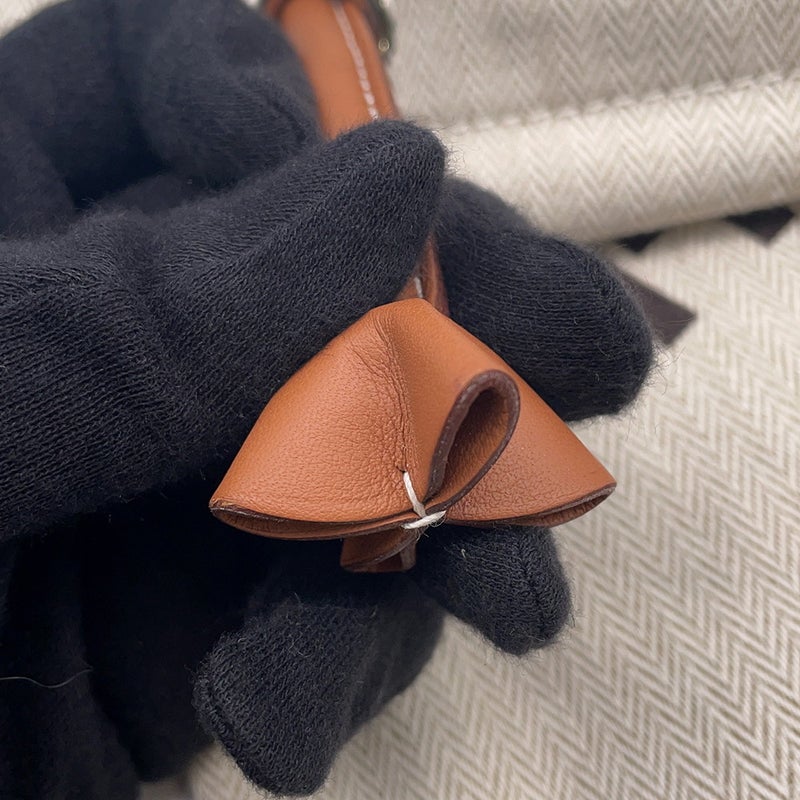 エルメス ショルダーバッグ サック アリーヌMM エクリュ/フォーヴ/シルバー金具 トワルシェブロン/バレニア W刻印