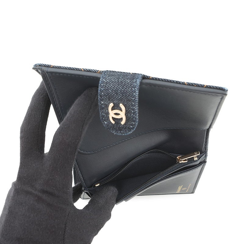 シャネル パスポートケース 二つ折り財布 ココマーク マトラッセ デニム ラムスキン AP4665 CHANEL 財布