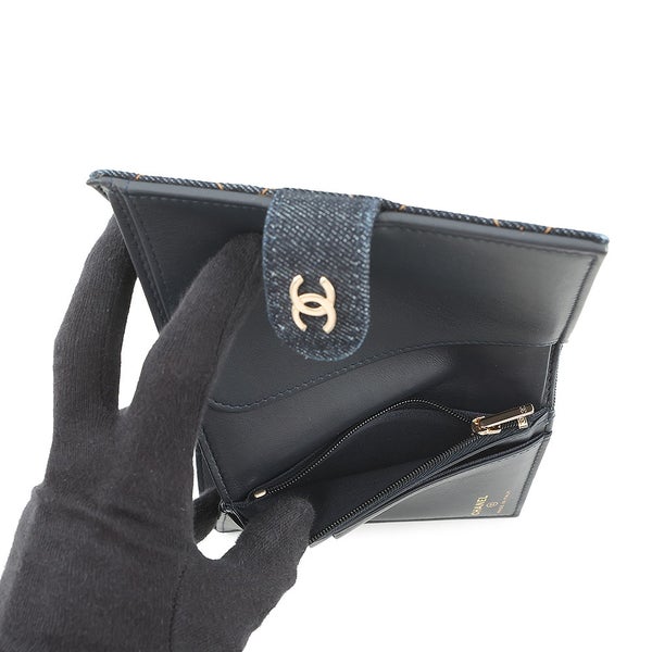 シャネル パスポートケース 二つ折り財布 ココマーク マトラッセ デニム ラムスキン AP4665 CHANEL 財布