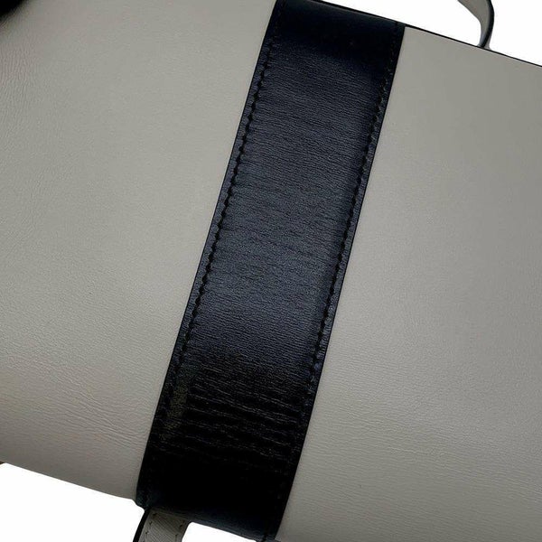 グッチ ショルダーバッグ アリー スモール レザー 550129 GUCCI バッグ 白