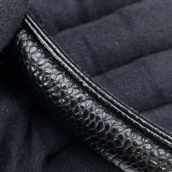 シャネル ハンドバッグ マトラッセ ココマーク キャビアスキン A12397 CHANEL 黒