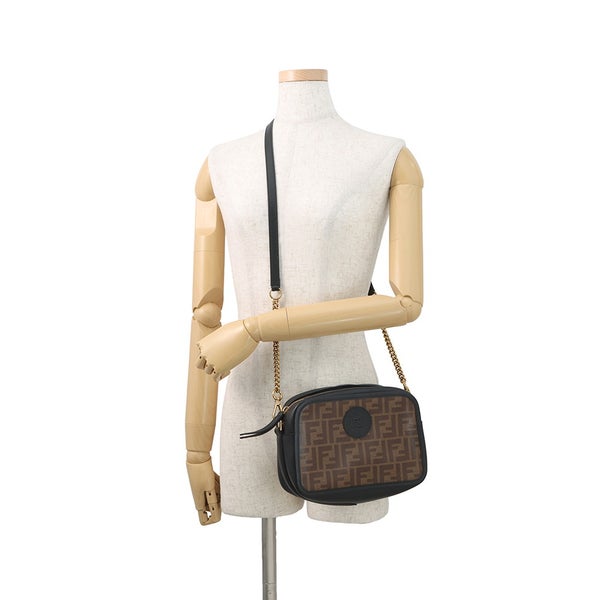 フェンディ ショルダーバッグ ズッカ柄 キャム カメラバッグ 8BT287 FENDI 黒