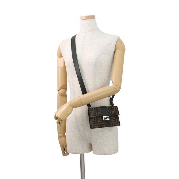 フェンディ ショルダーバッグ マルスピオバゲット ズッカ柄 キャンバス 7M0295 FENDI