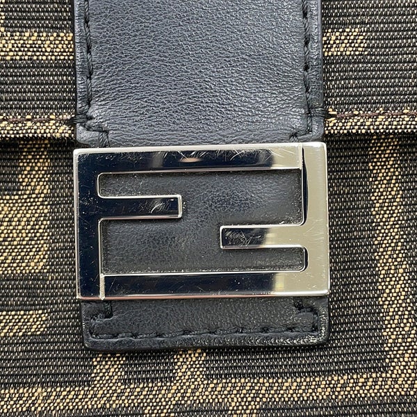 フェンディ ショルダーバッグ マルスピオバゲット ズッカ柄 キャンバス 7M0295 FENDI