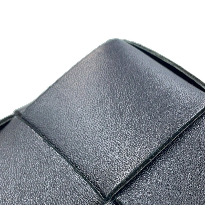 ボッテガヴェネタ ショルダーバッグ イントレチャート ミニ カセット バケット ラムスキン 680217 BOTTEGA VENETA 黒