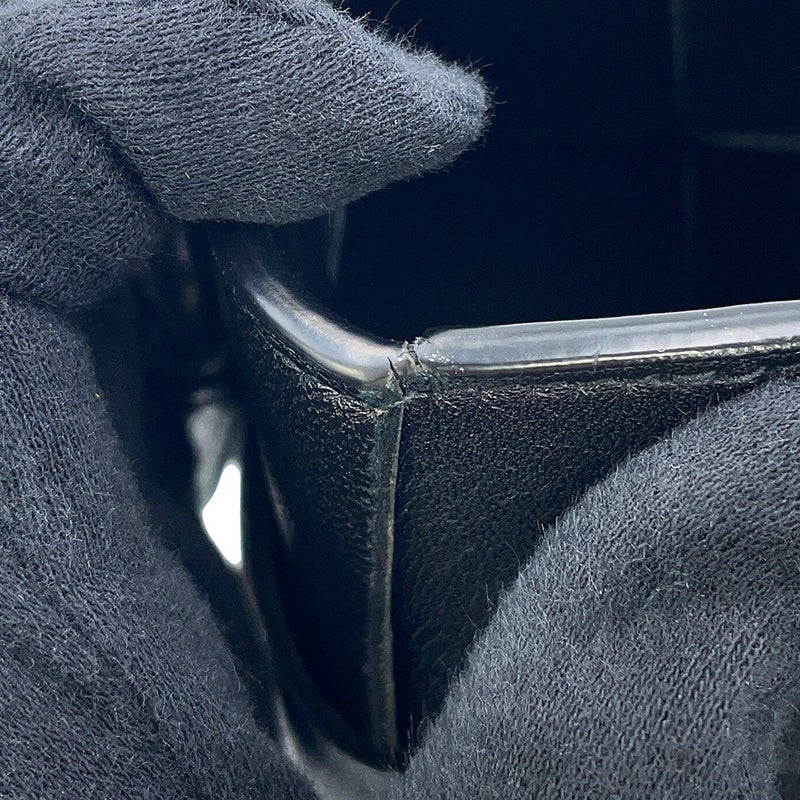 ボッテガヴェネタ ショルダーバッグ イントレチャート ミニ カセット バケット ラムスキン 680217 BOTTEGA VENETA 黒