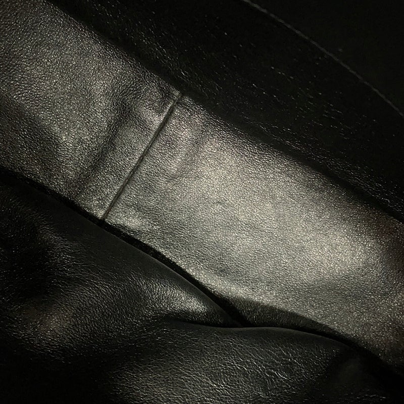 シャネル チェーンショルダーバッグ マトラッセ ココマーク キャビアスキン CHANEL 黒