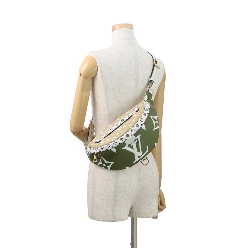 ルイヴィトン ボディバッグ モノグラム・ジャイアント バムバッグ M44611 LOUIS VUITTON ヴィトン バッグ ウエストポーチ