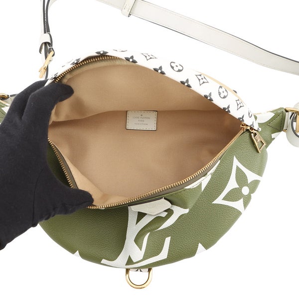 ルイヴィトン ボディバッグ モノグラム・ジャイアント バムバッグ M44611 LOUIS VUITTON ヴィトン バッグ ウエストポーチ