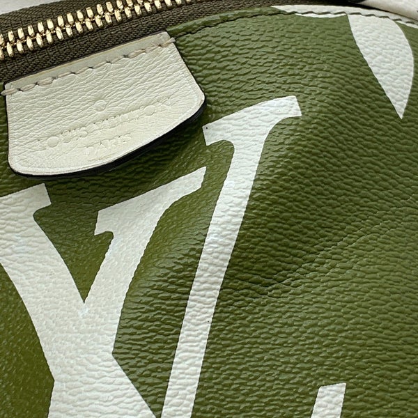 ルイヴィトン ボディバッグ モノグラム・ジャイアント バムバッグ M44611 LOUIS VUITTON ヴィトン バッグ ウエストポーチ