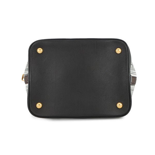 ルイヴィトン ショルダーバッグ モノグラム カーフレザー アトリエ フォルナセッティ ノエMM M59105 白 黒 ブラック