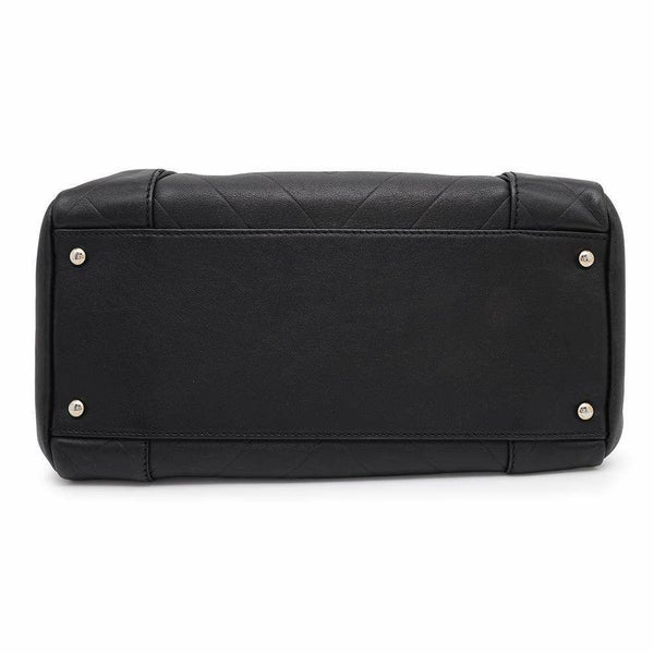 シャネル ハンドバッグ  ココマーク シェブロン A30899 CHANEL バッグ Vステッチ ミニボストンバッグ 黒