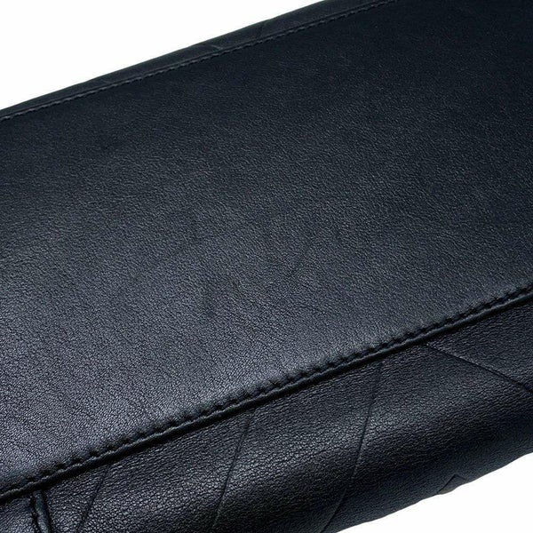 シャネル ハンドバッグ  ココマーク シェブロン A30899 CHANEL バッグ Vステッチ ミニボストンバッグ 黒