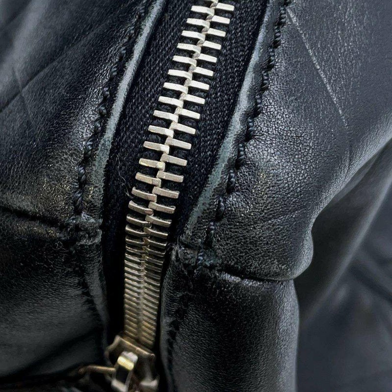 シャネル ハンドバッグ  ココマーク シェブロン A30899 CHANEL バッグ Vステッチ ミニボストンバッグ 黒