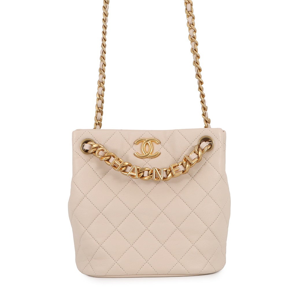 シャネル チェーンショルダーバッグ バケットバッグ スモール マトラッセ ココマーク ラムスキン AS3873 CHANEL 2ｗay シャネル チェーンショルダーバッグ バケットバッグ スモール