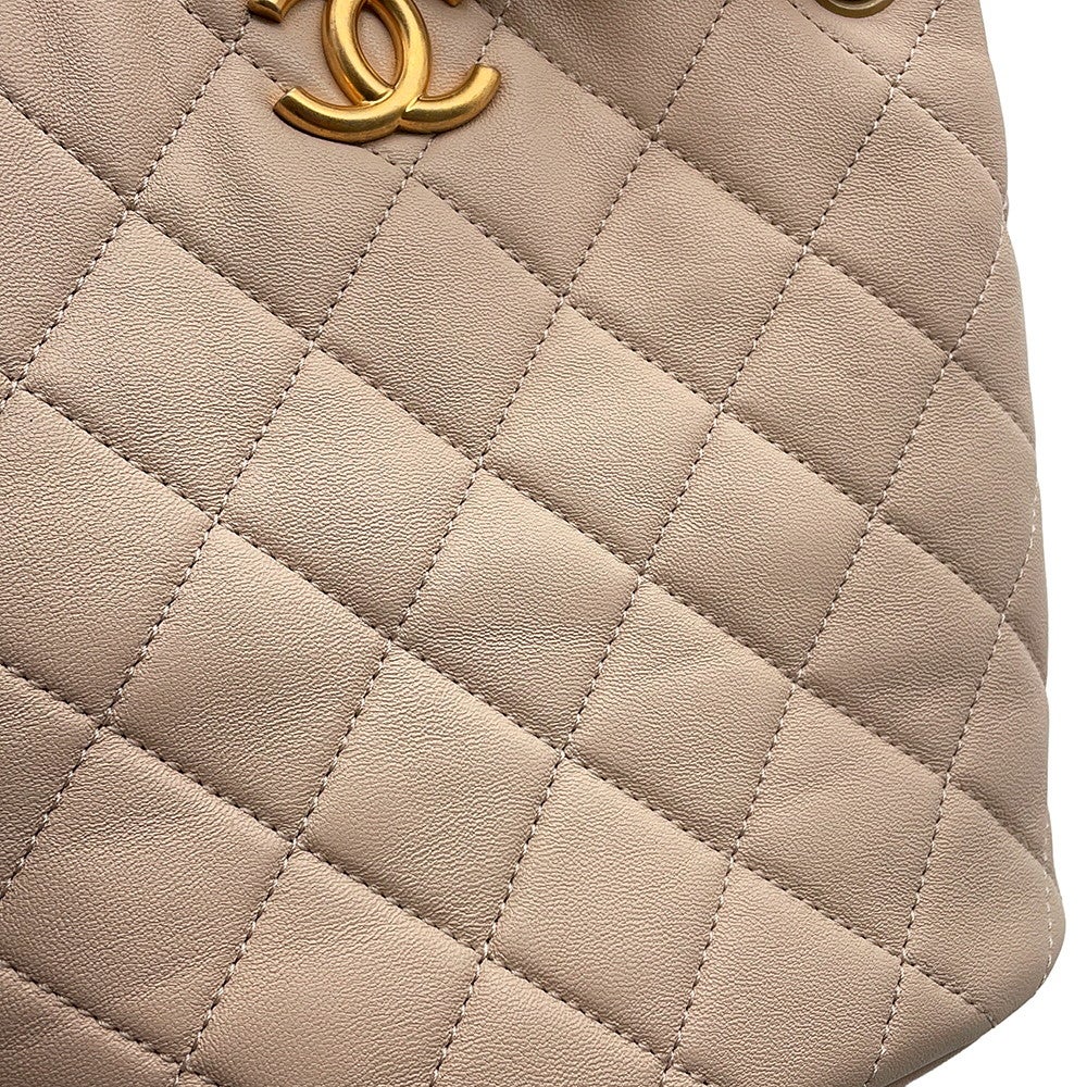 シャネル チェーンショルダーバッグ バケットバッグ スモール マトラッセ ココマーク ラムスキン AS3873 CHANEL 2ｗay CHANEL（シャネル） マトラッセ ココマーク ディズヌフ チェーン