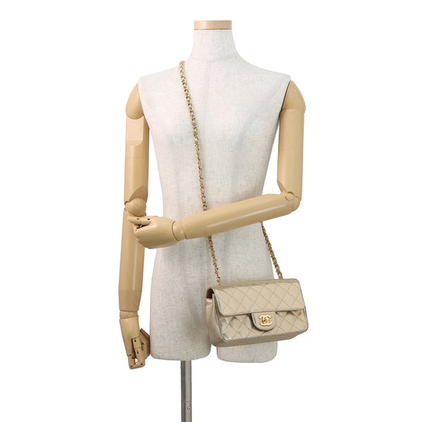 シャネル チェーンショルダーバッグ ミニ マトラッセ 20 ココマーク レザー A69900 CHANEL フラップ バッグ