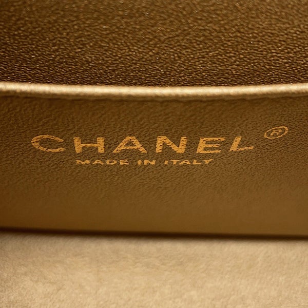 シャネル チェーンショルダーバッグ ミニ マトラッセ 20 ココマーク レザー A69900 CHANEL フラップ バッグ