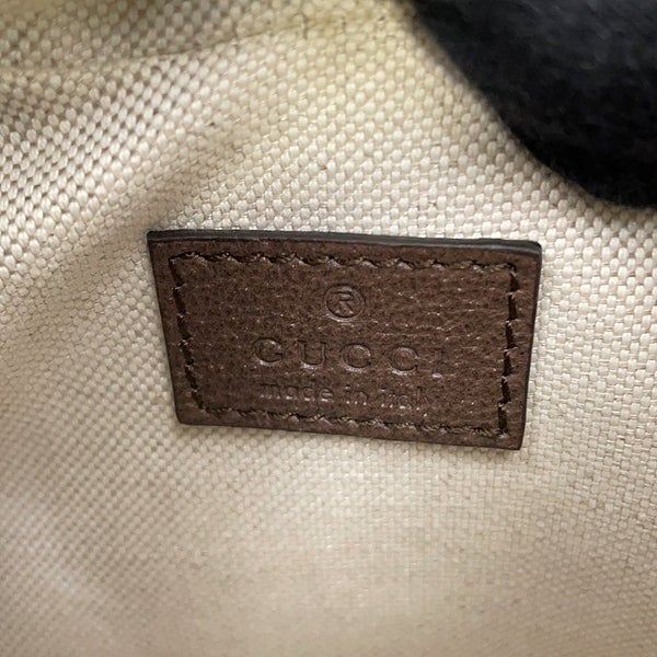 グッチ ショルダーバッグ GGスプリーム アタッシェ スモール 699409 GUCCI