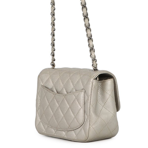 シャネル チェーンショルダーバッグ ミニマトラッセ ココマーク キャビアスキン A35200 CHANEL