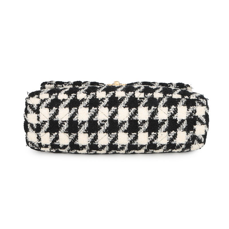 シャネル チェーンショルダーバッグ CHANEL19 ディズヌフ マキシ ツイード AS1162 CHANEL 2way 白 黒