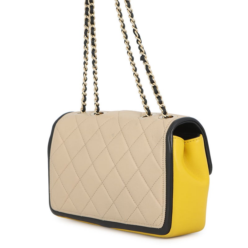 シャネル チェーンショルダーバッグ マトラッセ ココマーク クルーズライン ラムスキン A92207 CHANEL