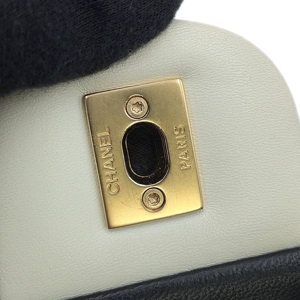 シャネル チェーンショルダーバッグ マトラッセ ココマーク クルーズライン ラムスキン A92207 CHANEL