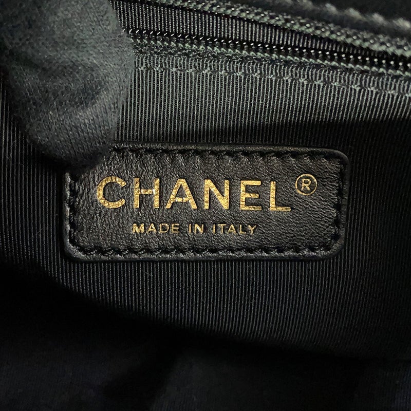 シャネル チェーンショルダーバッグ マトラッセ ココマーク クルーズライン ラムスキン A92207 CHANEL