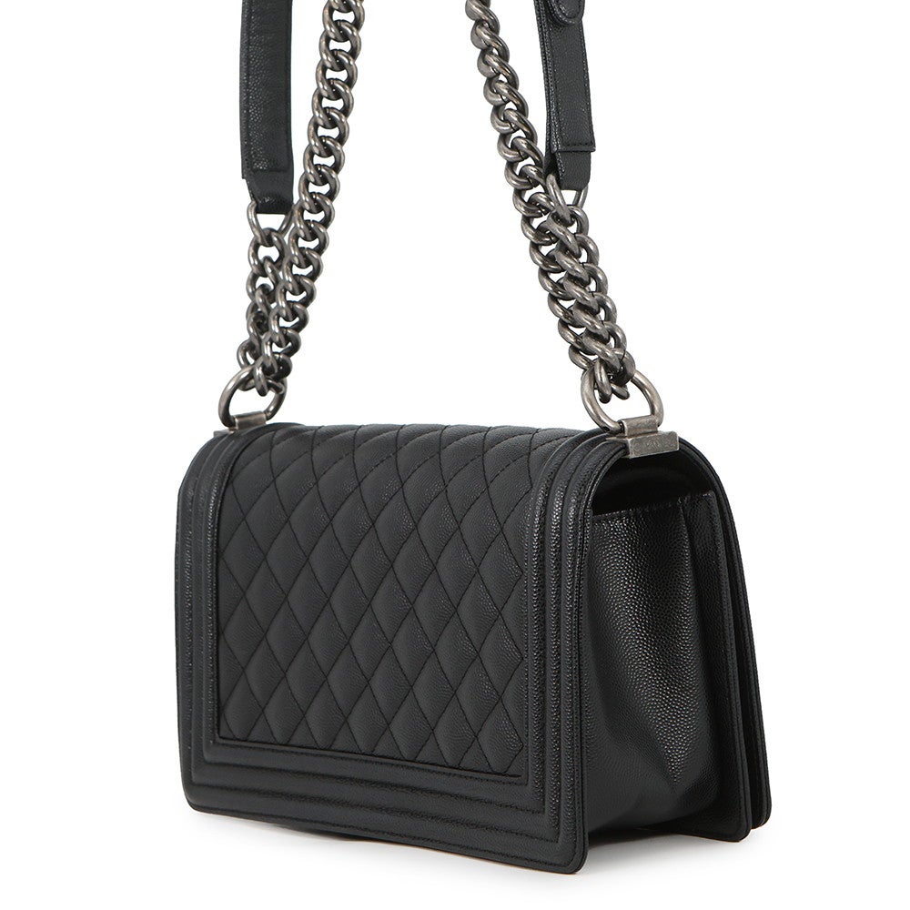 シャネル チェーンショルダーバッグ マトラッセ ココマーク ボーイシャネル キャビアスキン A67086 CHANEL 黒 シャネル ボーイシャネル チェーンショルダー 25cm ブラック A67086