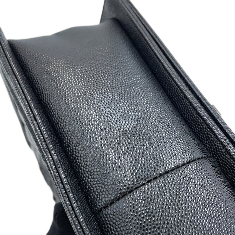 シャネル チェーンショルダーバッグ マトラッセ ココマーク ボーイシャネル キャビアスキン A67086 CHANEL 黒