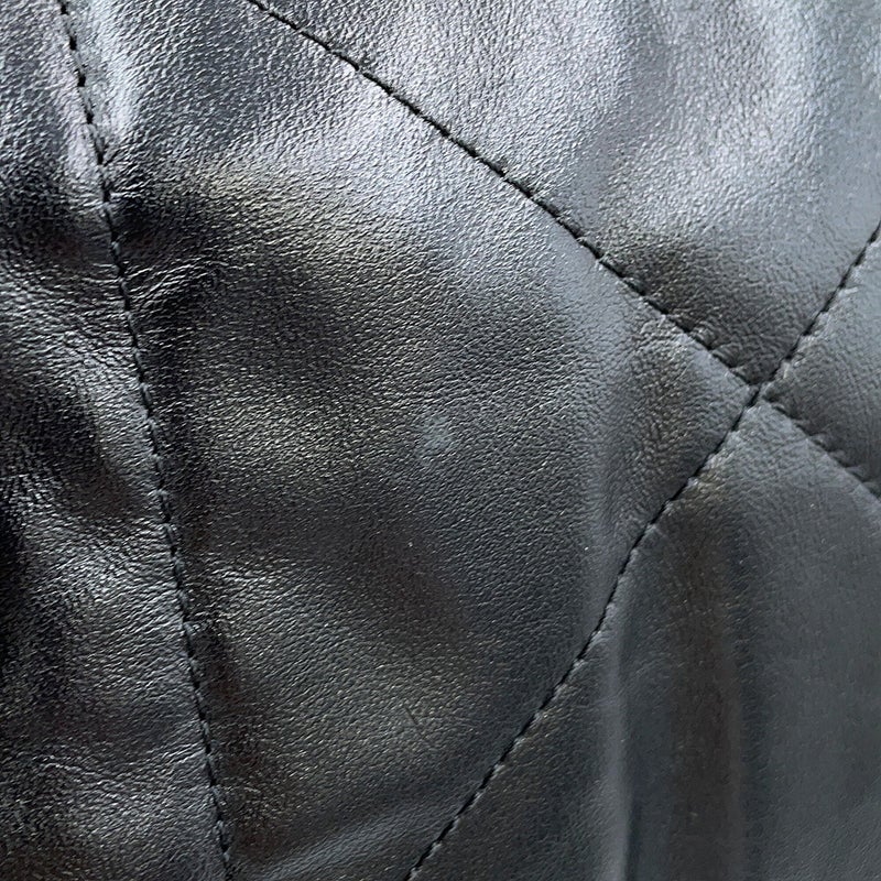 シャネル ハンドバッグ CHANEL22 ミニ ココマーク シャイニーカーフレザー AS3980 CHANEL 2way 黒