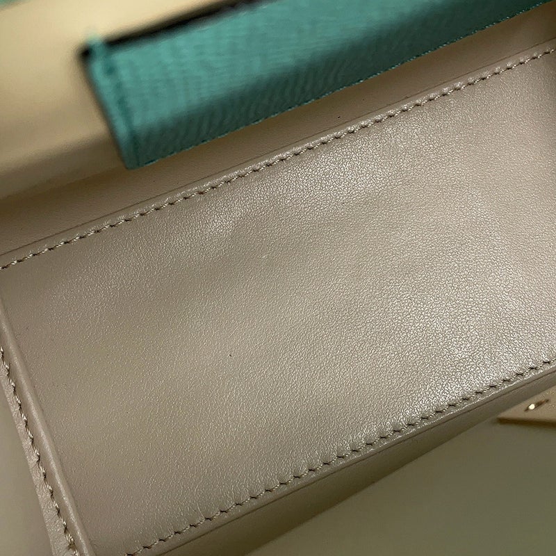 ヴァレクストラ ハンドバッグ イジィデ マイクロ WBES0022028LOC99 Valextra 2way