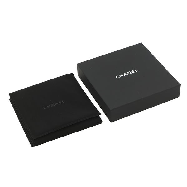 シャネル ノベルティ ココマーク バンビ モチーフ ロングネックレス フェイクパール/ラインストーンCHANEL VIP限定 イヤーズギフト