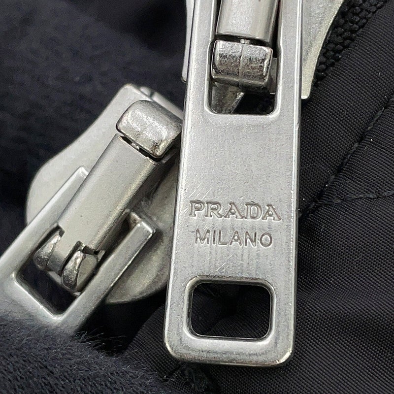 プラダ ジャケット ライトウェイト Re-Nylon ブルゾンジャケット レディースサイズ36 29T261 PRADA アウター 黒
