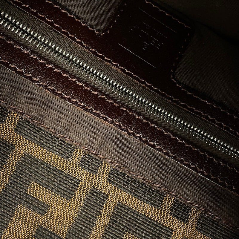 フェンディ ハンドバッグ ズッカ マンマバケット 26325 FENDI ワンショルダーバッグ