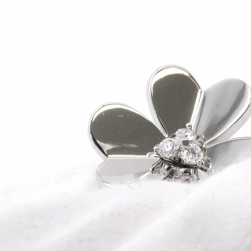 ヴァンクリーフ&アーペル ネックレス フリヴォル ペンダント ラージ ダイヤモンド 3P 0.16ct K18WGホワイトゴールド VCARD25300