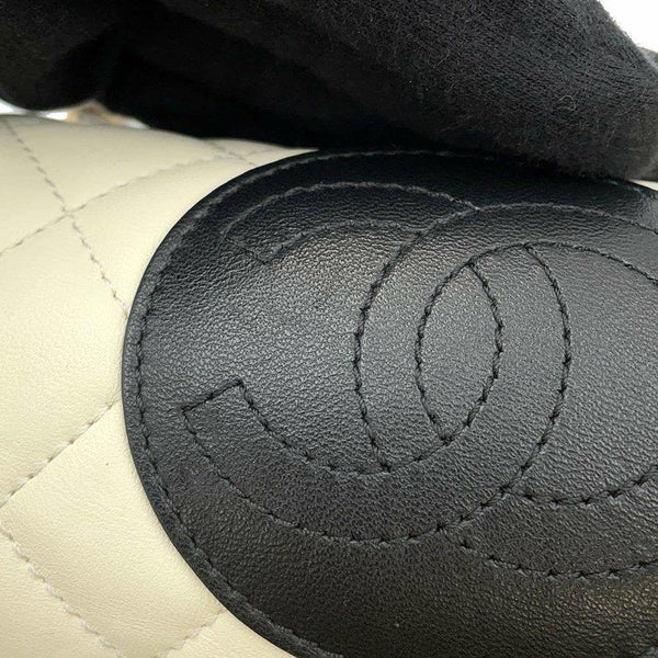 シャネル チェーンショルダーバッグ マトラッセ ココマーク ボーイシャネル A67086 CHANEL 黒 白