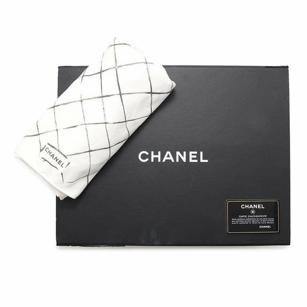 シャネル チェーンショルダーバッグ マトラッセ ココマーク ボーイシャネル A67086 CHANEL 黒 白