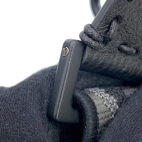 フェンディ ショルダーストラップ ストラップユー FFロゴ キャンバス レザー 8AV444 FENDI 黒