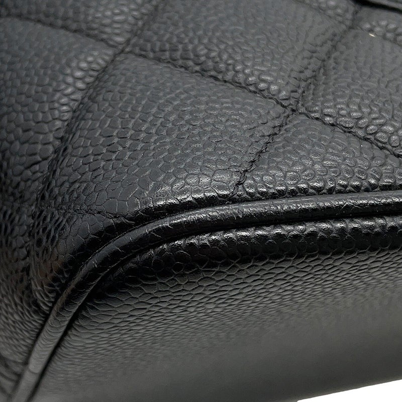 シャネル トートバッグ 復刻トート ココマーク マトラッセ キルティング キャビアスキン A01804 CHANEL 黒
