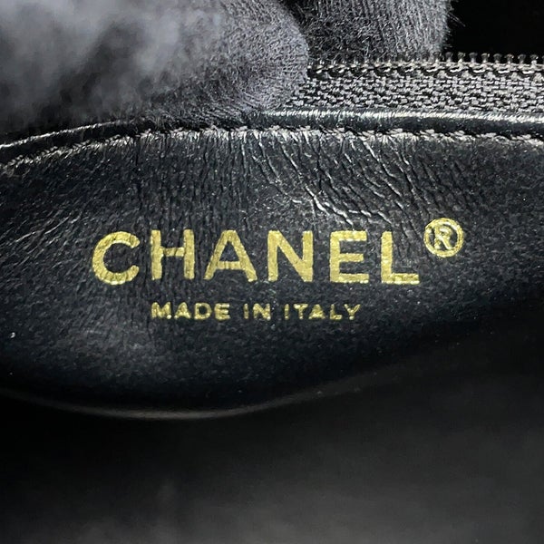 シャネル トートバッグ 復刻トート ココマーク マトラッセ キルティング キャビアスキン A01804 CHANEL 黒