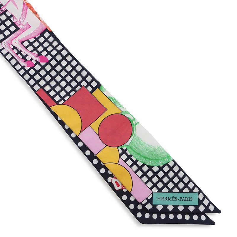 エルメス スカーフ ツイリー カヴァリエ・アン・フォルム Cavalier en Formes HERMES シルクツイル 2024年秋冬